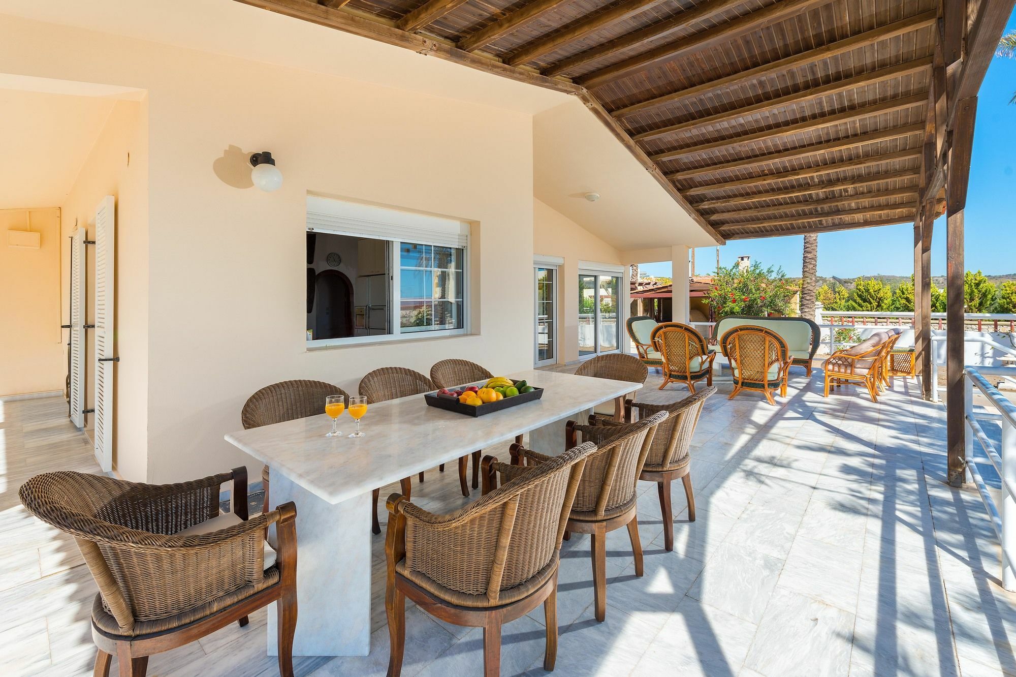 Villa Maria Beachfront Residence Киотари Екстериор снимка