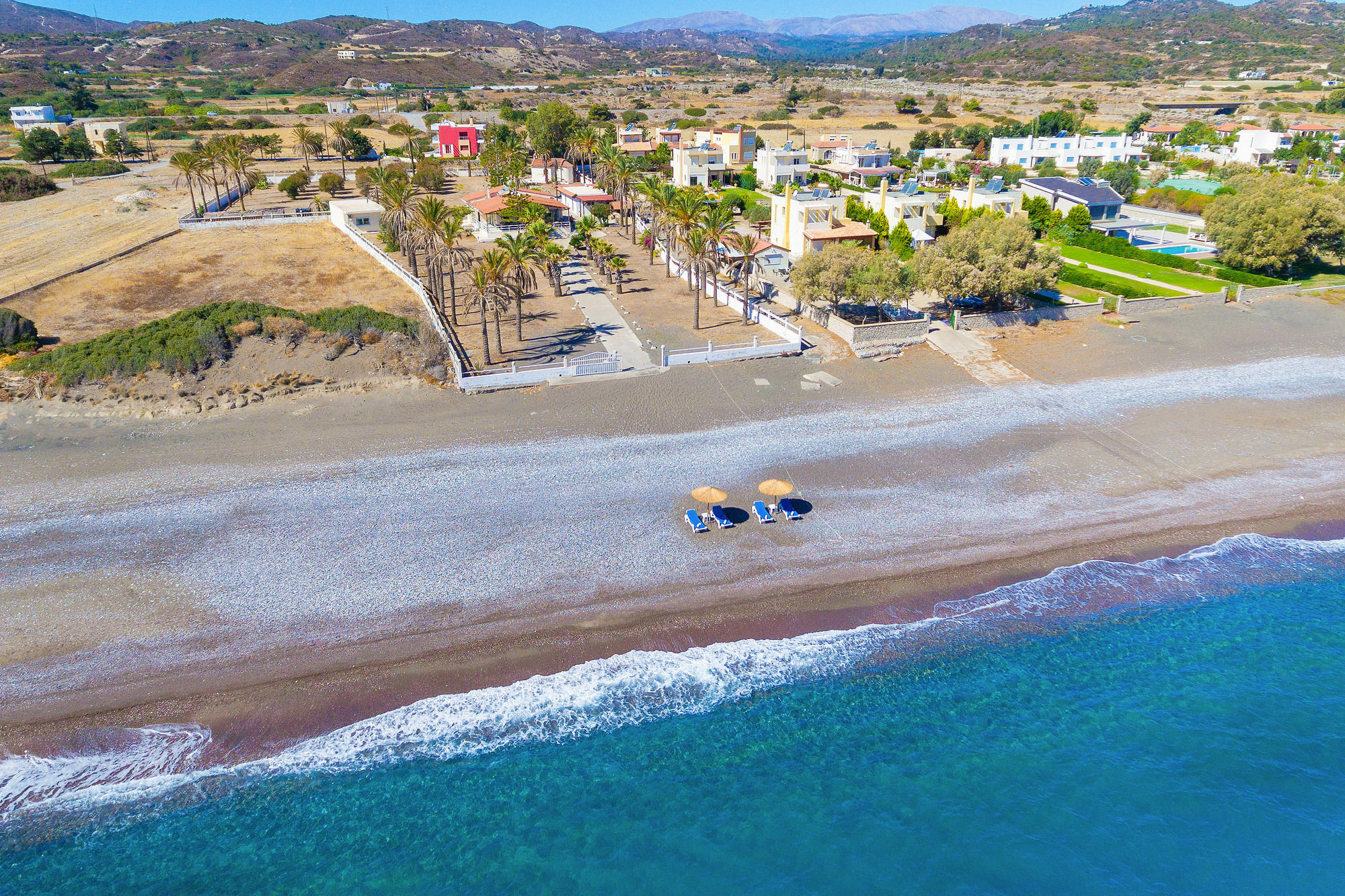 Villa Maria Beachfront Residence Киотари Екстериор снимка